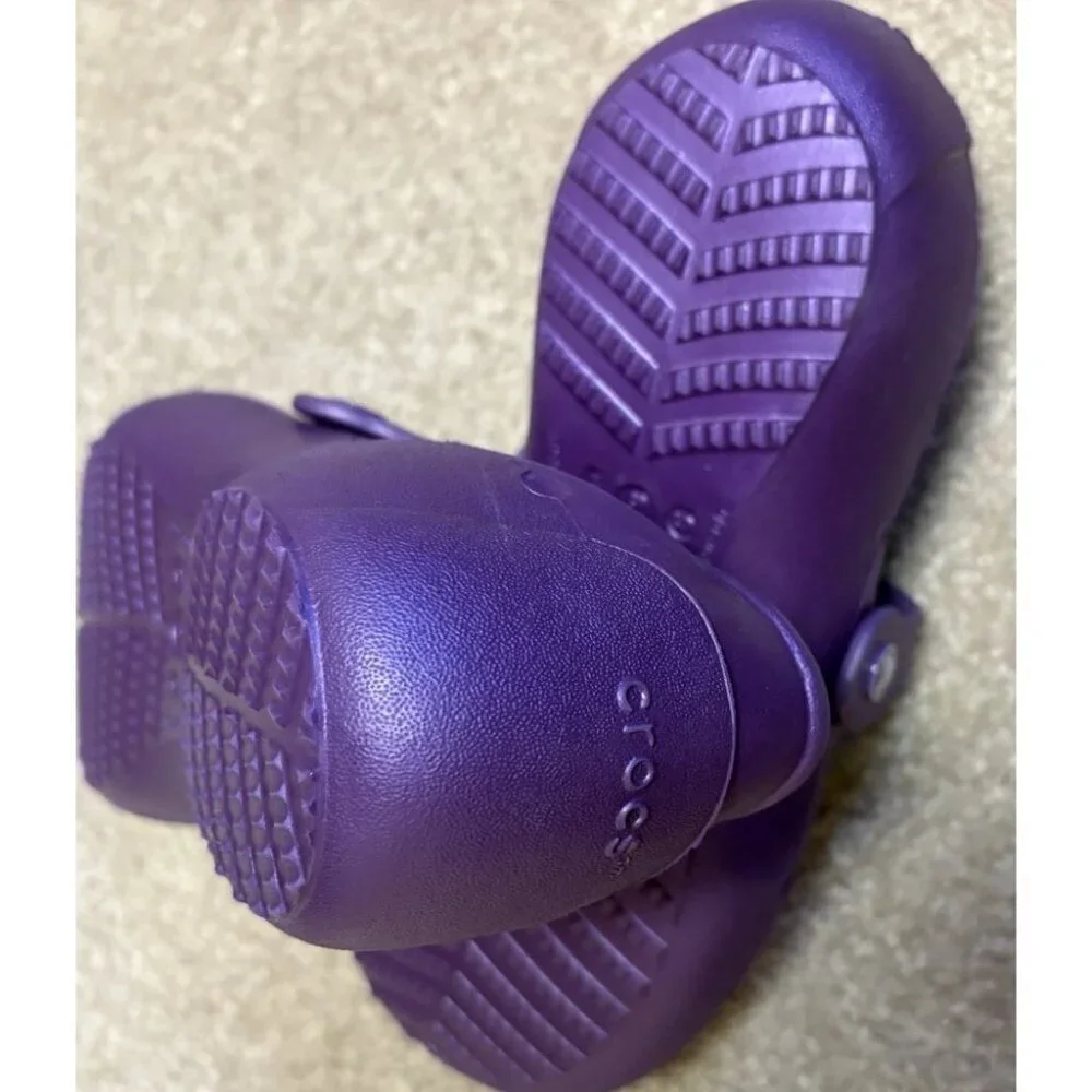 Crocs girls size 3 mary janes Purple New